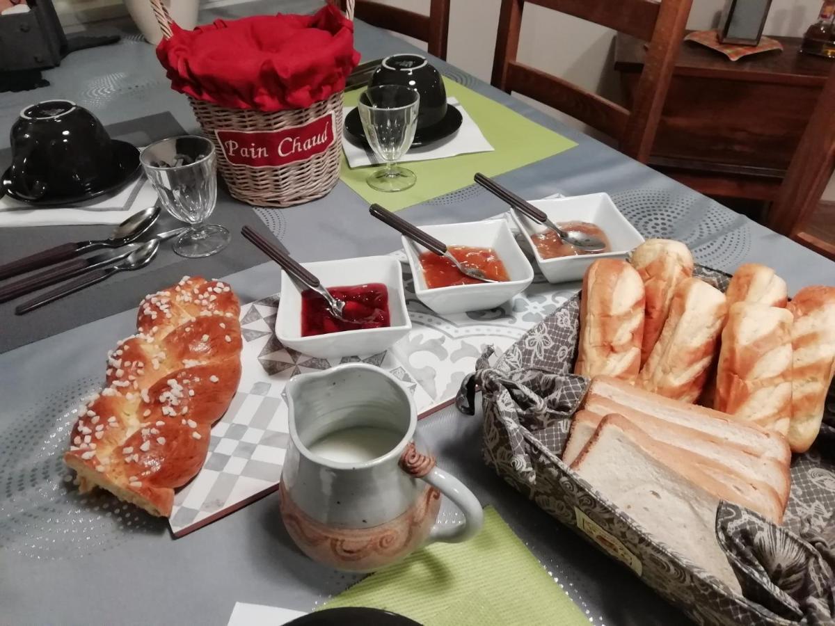 Au Clos De L'Etang Ravel 外观 照片
